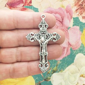 crucifix rosary pendants