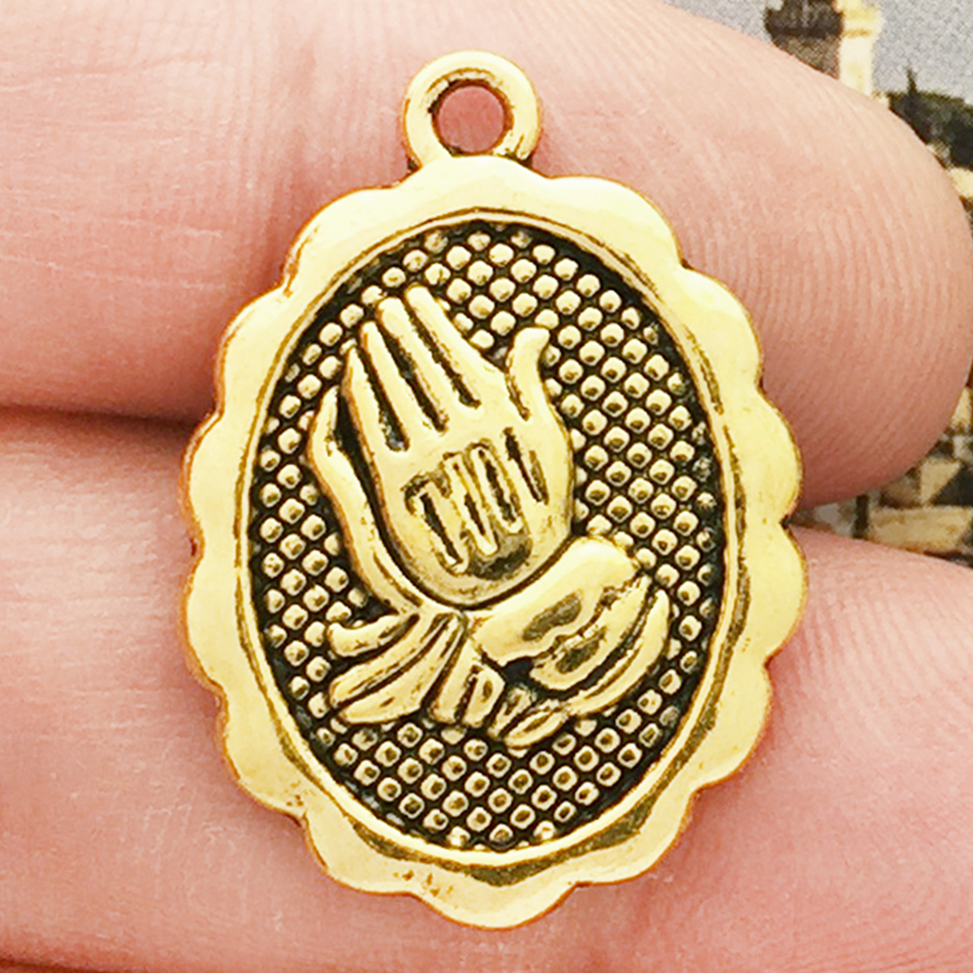 Praying Hands Charms Bulk