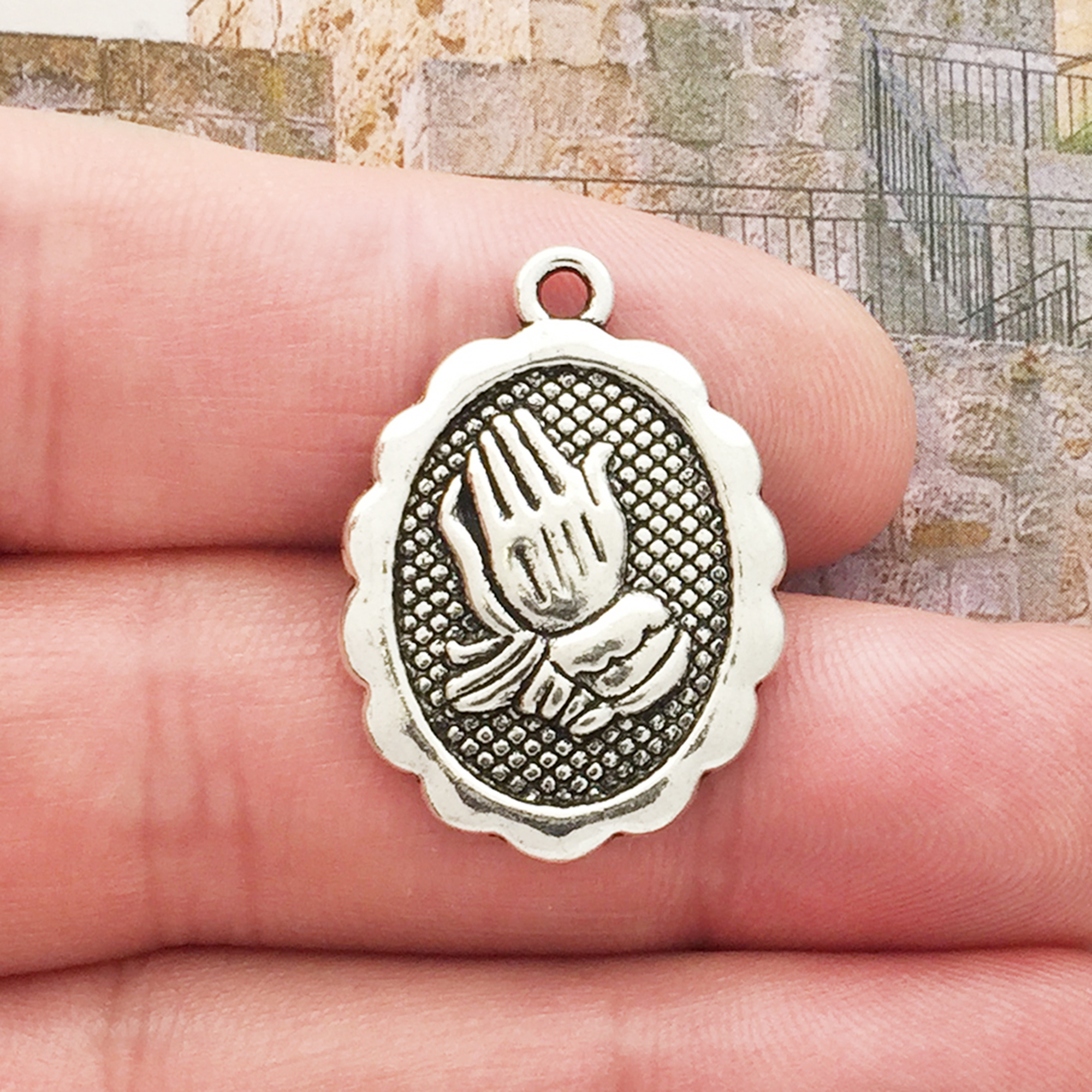 Praying Hands Charm