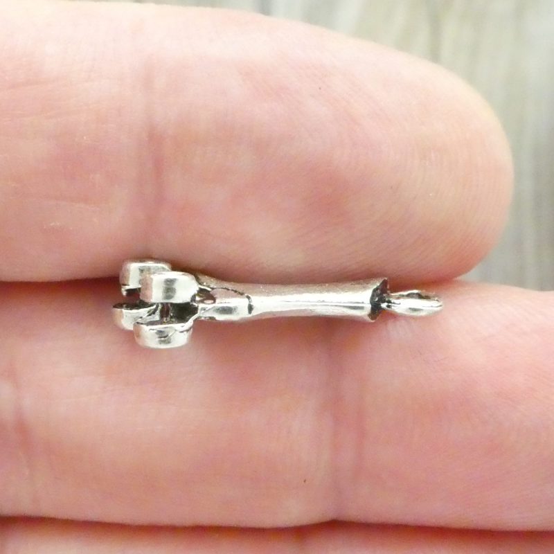 5 Roller Skate Charm Silver 20x12mm by TIJC SP0897 - Image 5