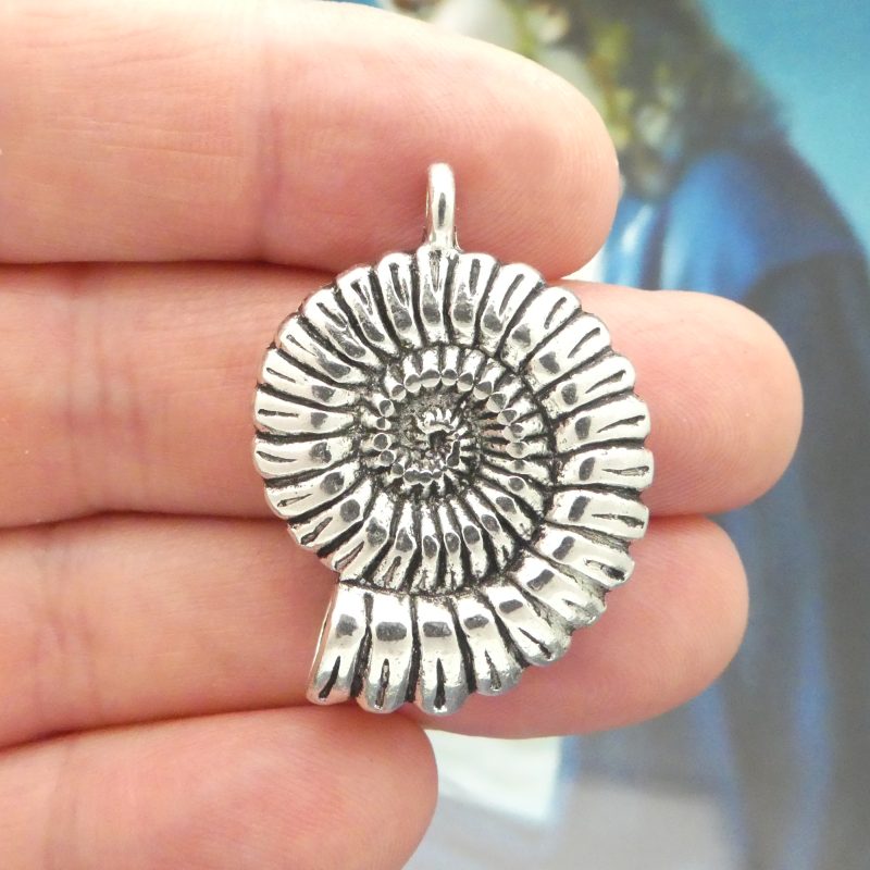Sea Shell Pendant