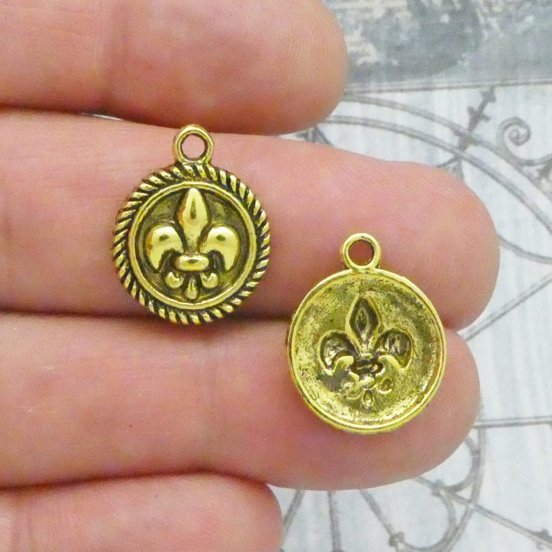 gold fleur de lis charms wholesale