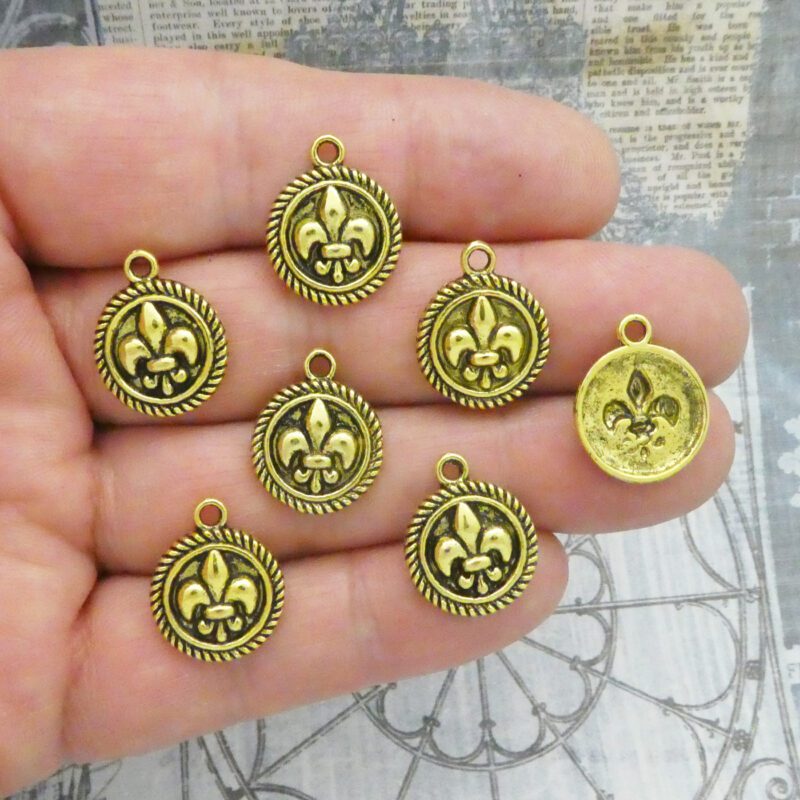 gold fleur de lis charms bulk