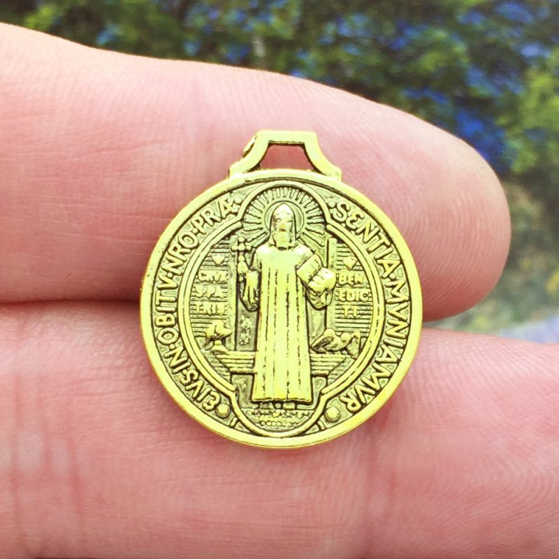 BULK 20 St Benedict Medal Gold by TIJC SP1137B - Image 4