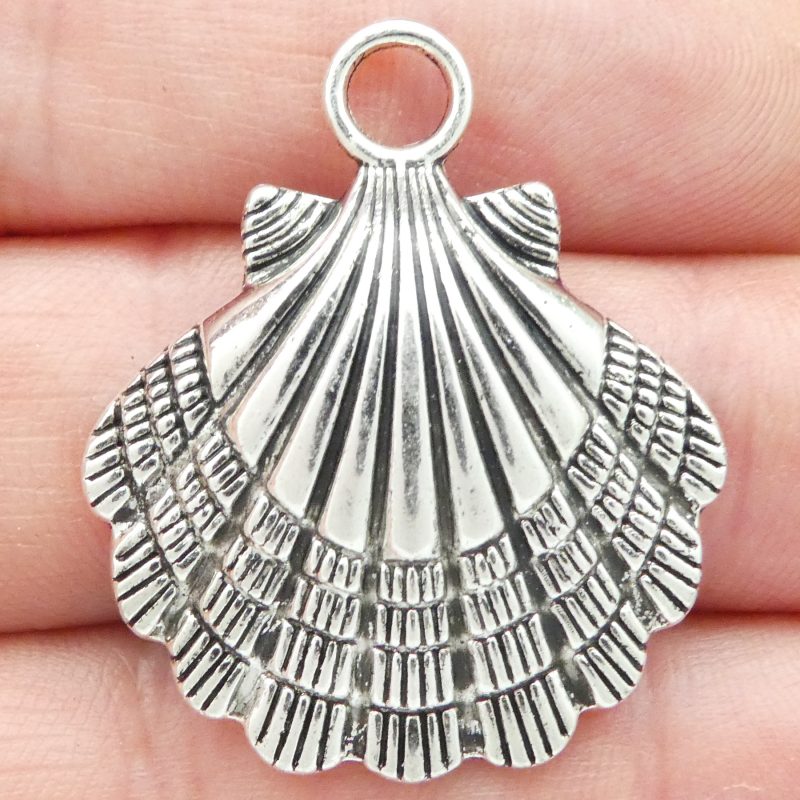 Sea Shell Charm