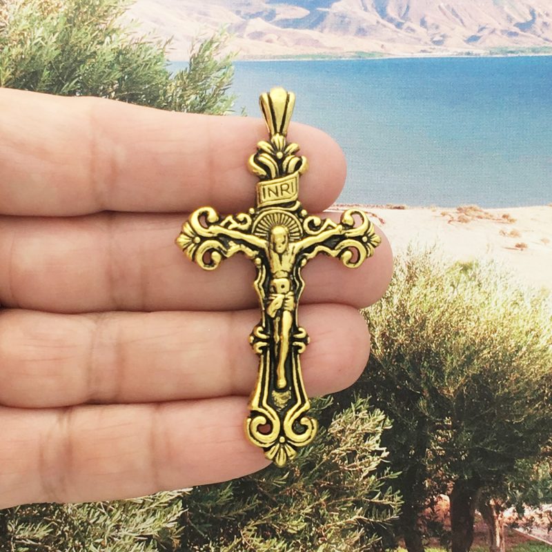 gold crucifix pendants bulk