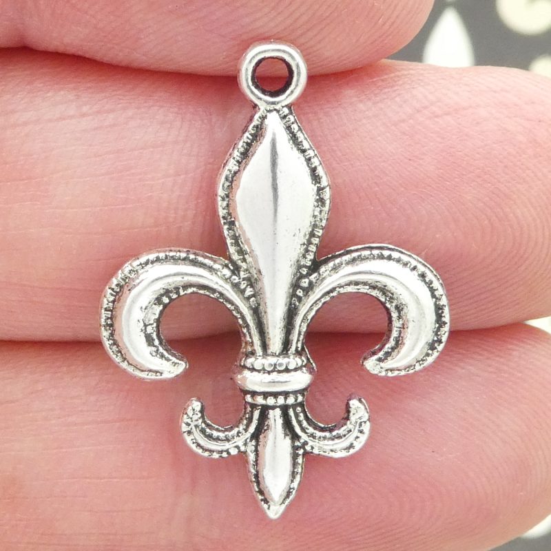 Silver Fleur De Lis Charm