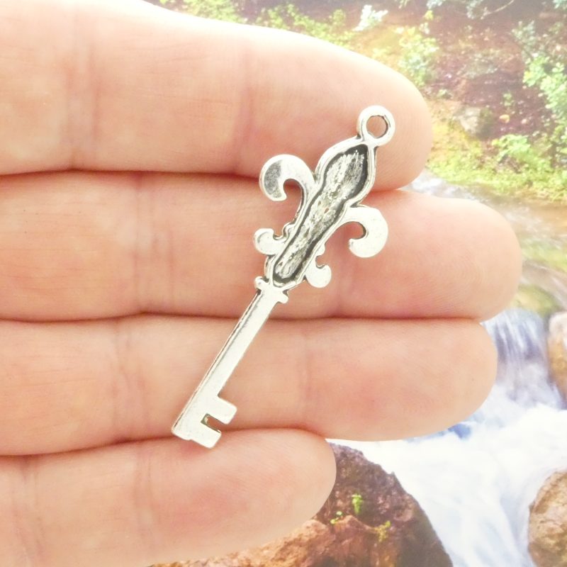 5 Silver Fleur De Lis Key Charm Pendant by TIJC SP0091 - Image 5