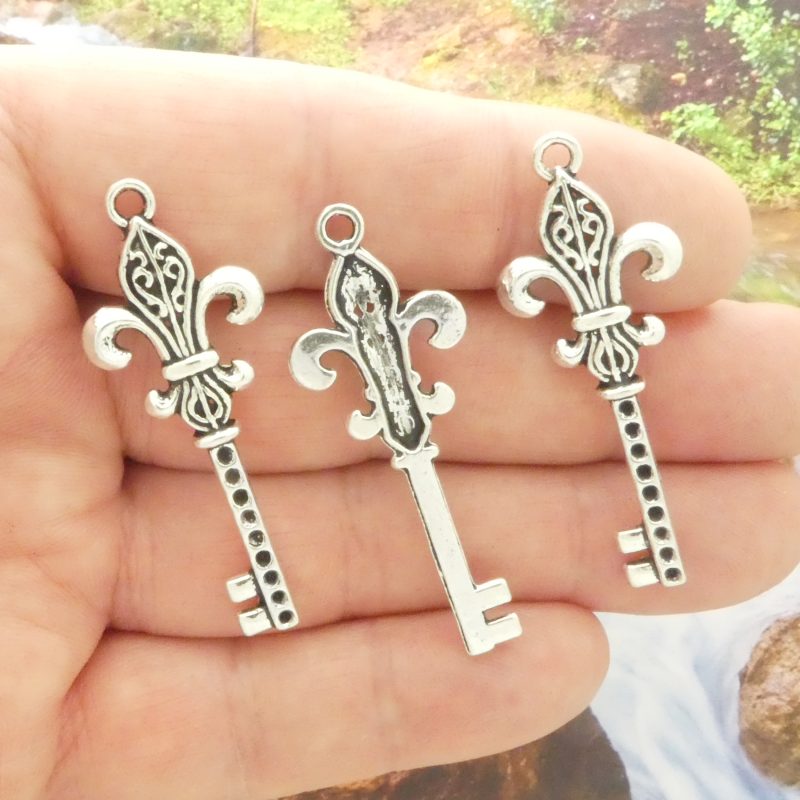 Fleur De Lis Key Charms Wholesale