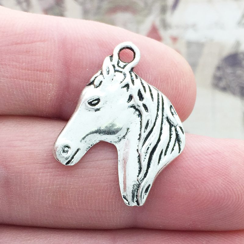 horse head charm