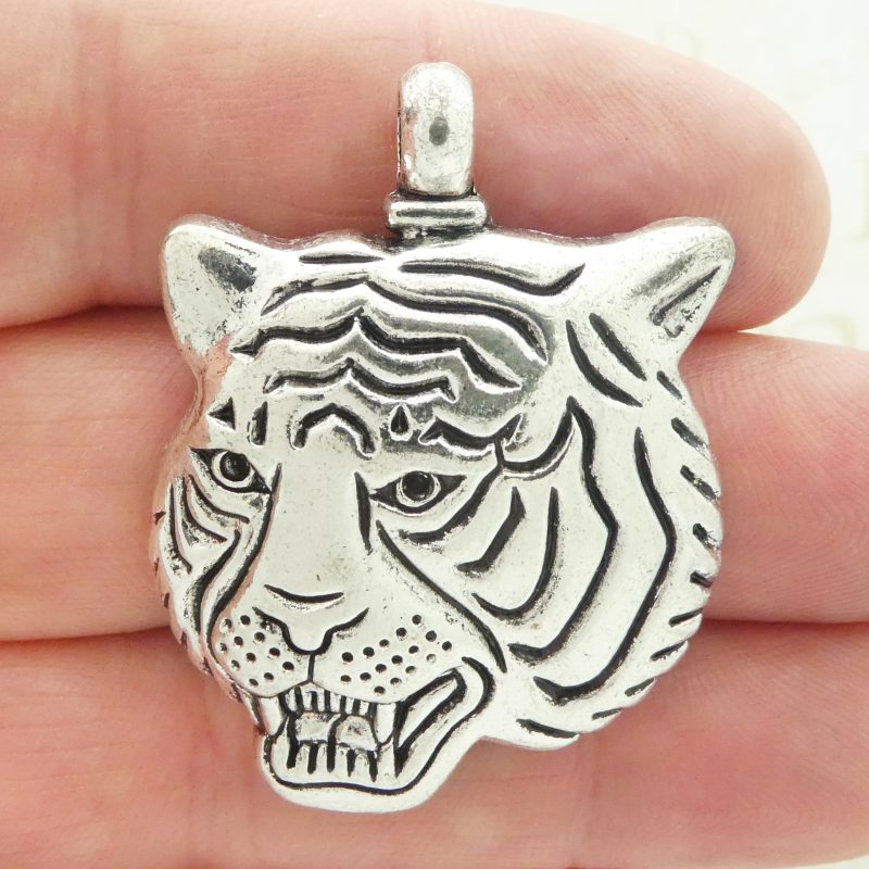tiger head pendant