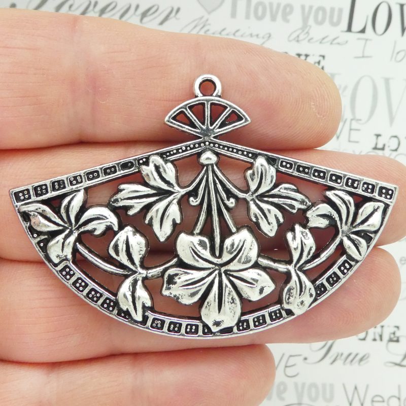 Hand Fan Charm