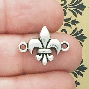 Fleur de Lis Charm Bracelet Connector