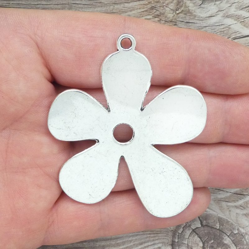 Daisy Pendants Jewelry Making