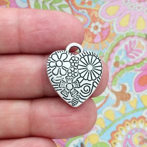 flower heart charm