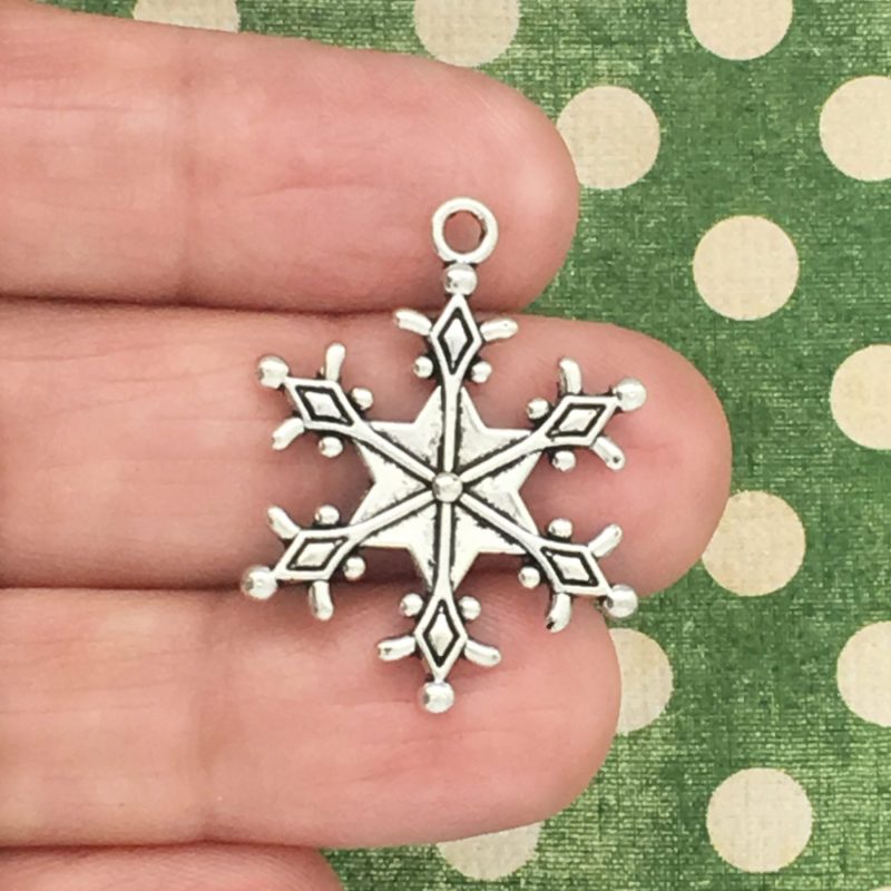 snowflake charms bulk