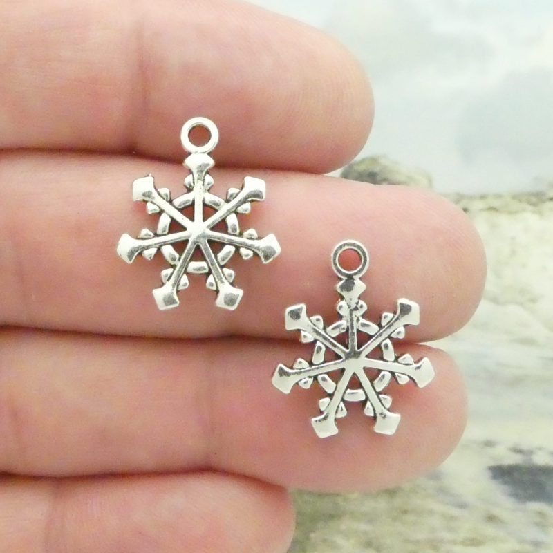 snowflake charms bulk