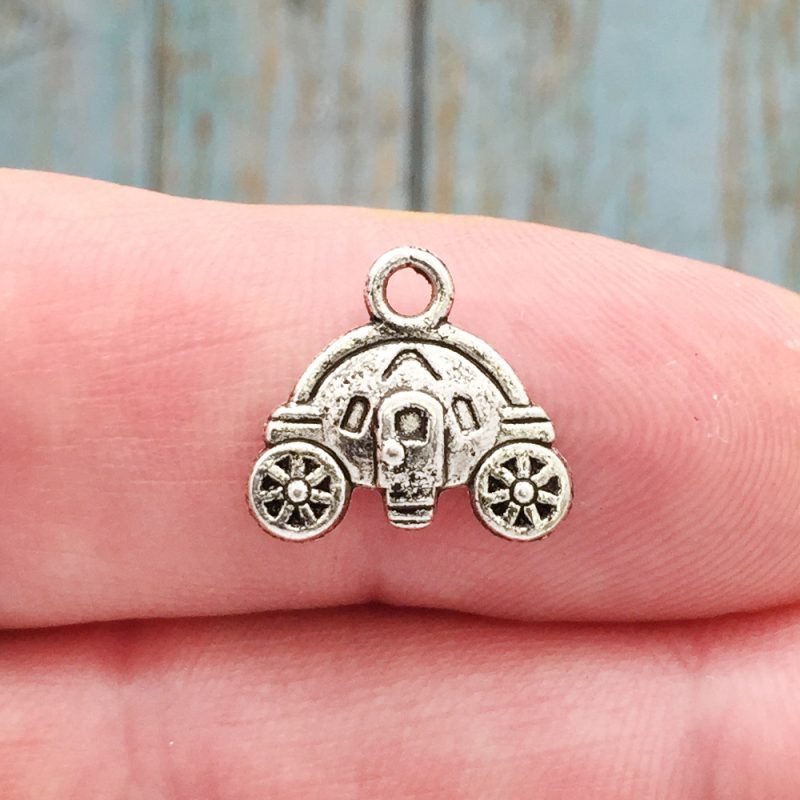 Carriage Charm