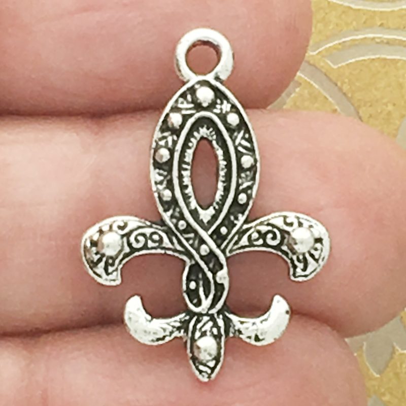 Fleur de Lis Charm
