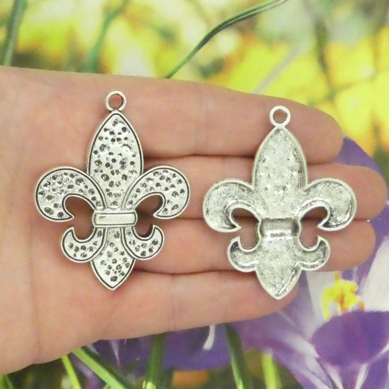 Fleur De Lis Pendants Wholesale