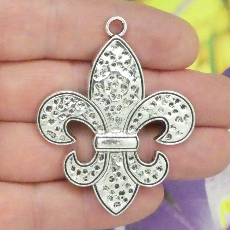 Fleur De Lis Pendants for Jewelry Making