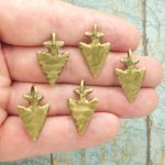 arrowhead charms bulk