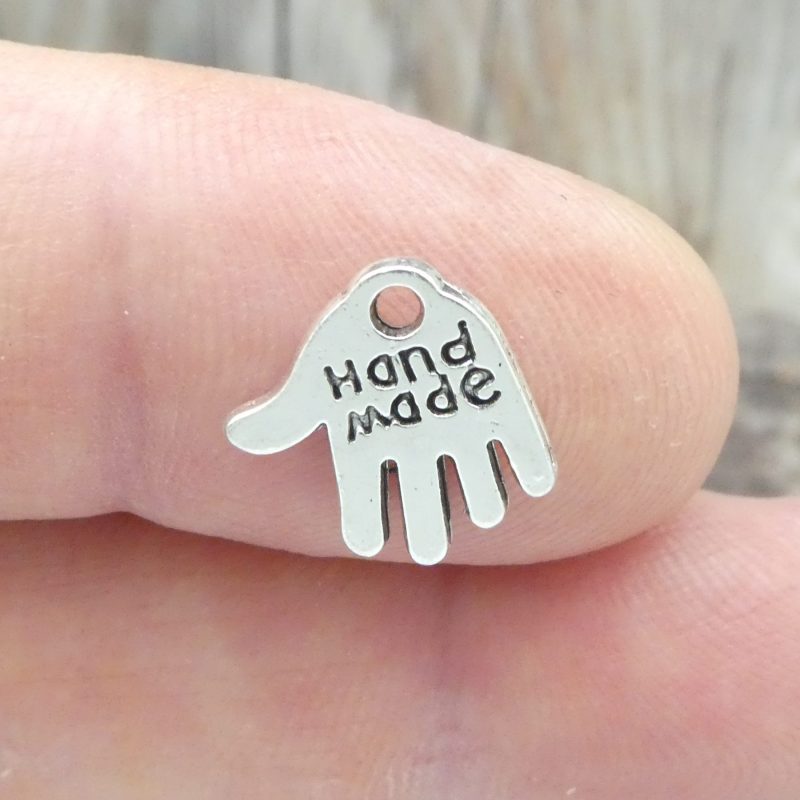 metal jewelry tag