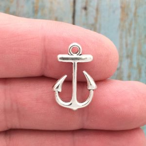 Small Anchor Charm