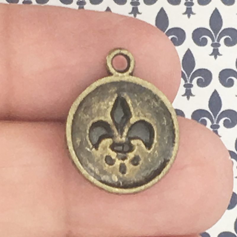 8 Fleur De Lis Charm Pendant Bronze by TIJC SP1505 - Image 2