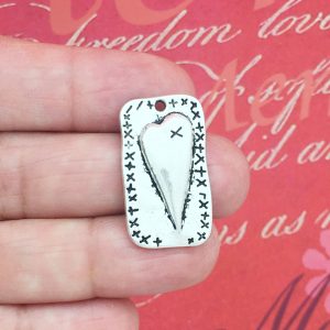 heart charms wholesale