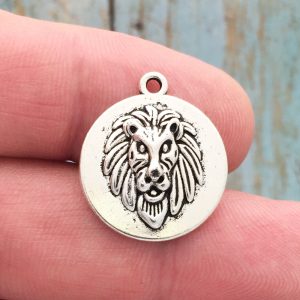 lion head charm