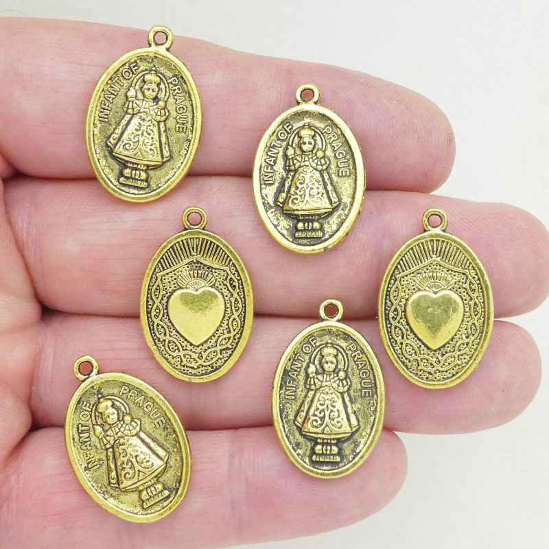 Infant of Prague medal