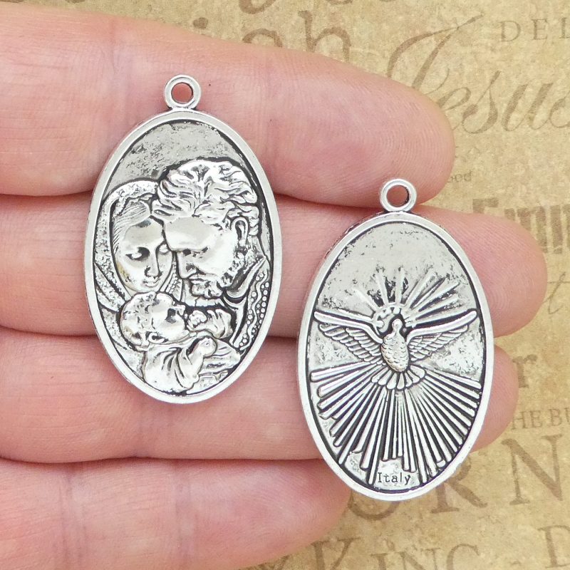 Holy Family Medals Wholesale
