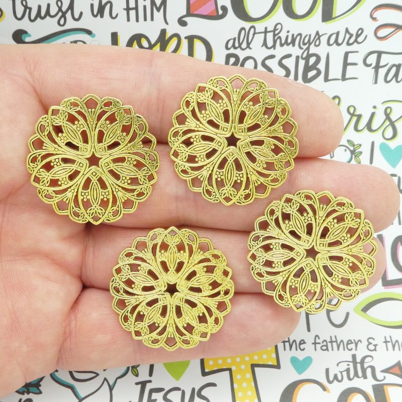 gold round pendant for sale