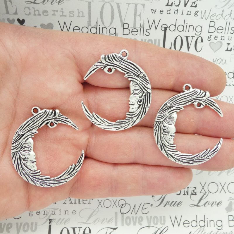Crescent Moon Pendants Wholesale