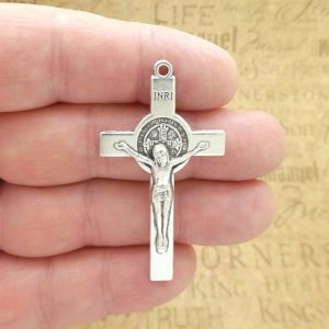 Crucifix with St Benedict Medal