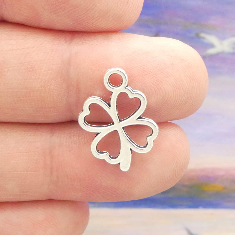 four leaf clover charms bulk in silver pewter back