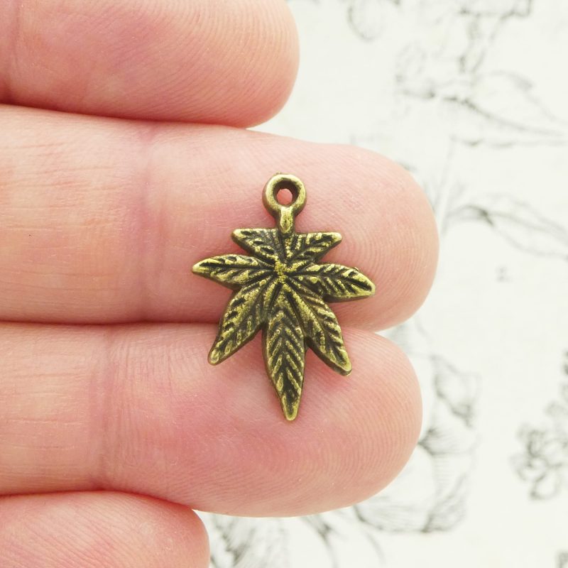 pot leaf charm bulk in bronze pewter