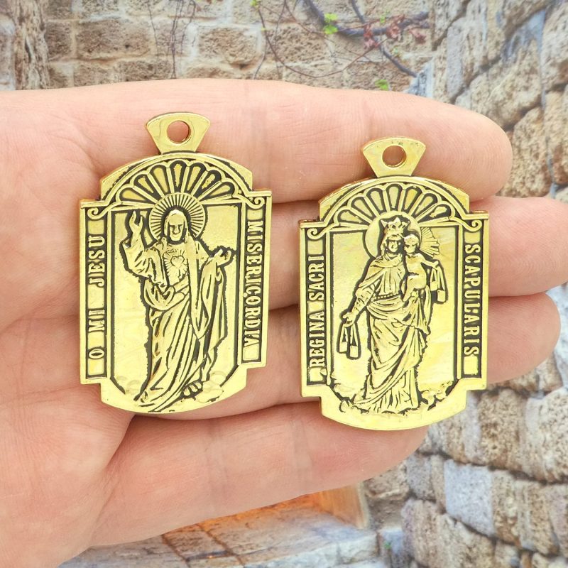 Sacred Heart of Jesus medals bulk in gold pewter front and back