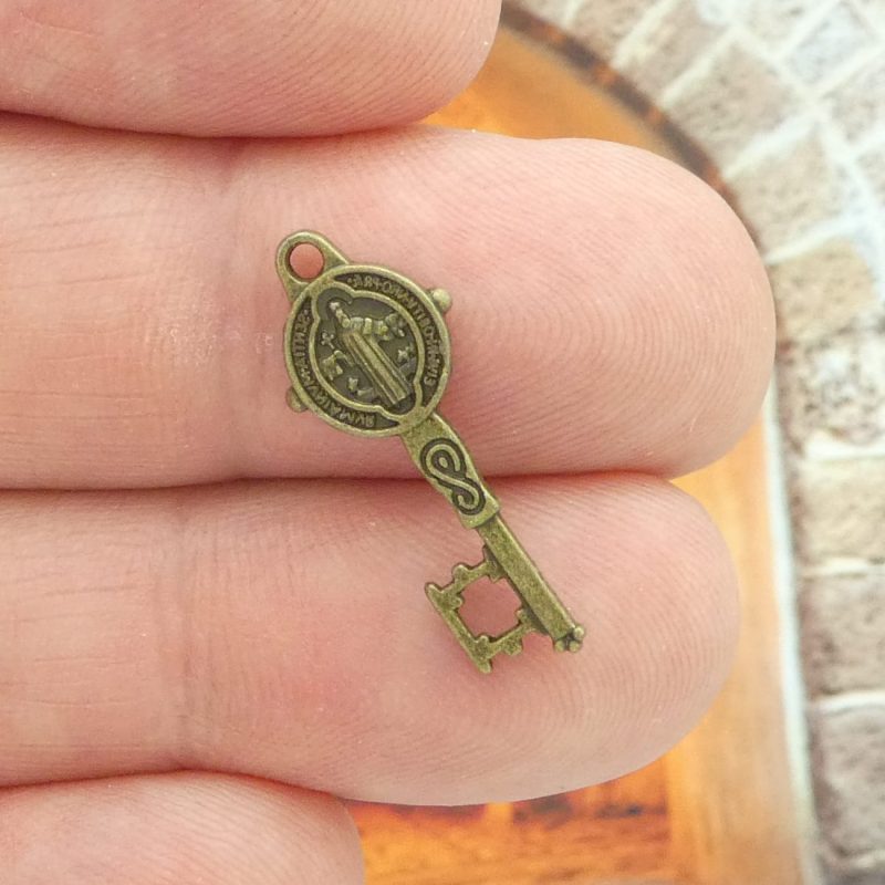St Benedict key medals bulk in bronze pewter front