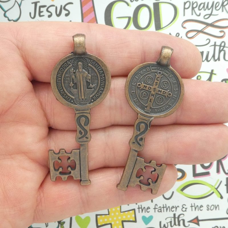 St Benedict key medals bulk in copper pewter front and back