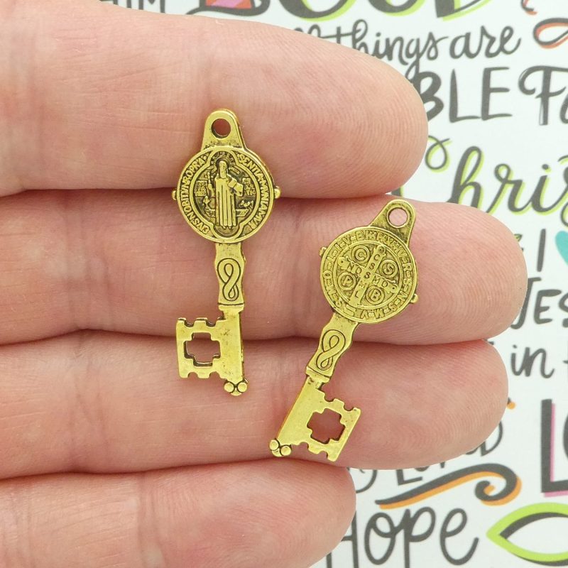 St Benedict key medals wholesale in gold pewter front and back
