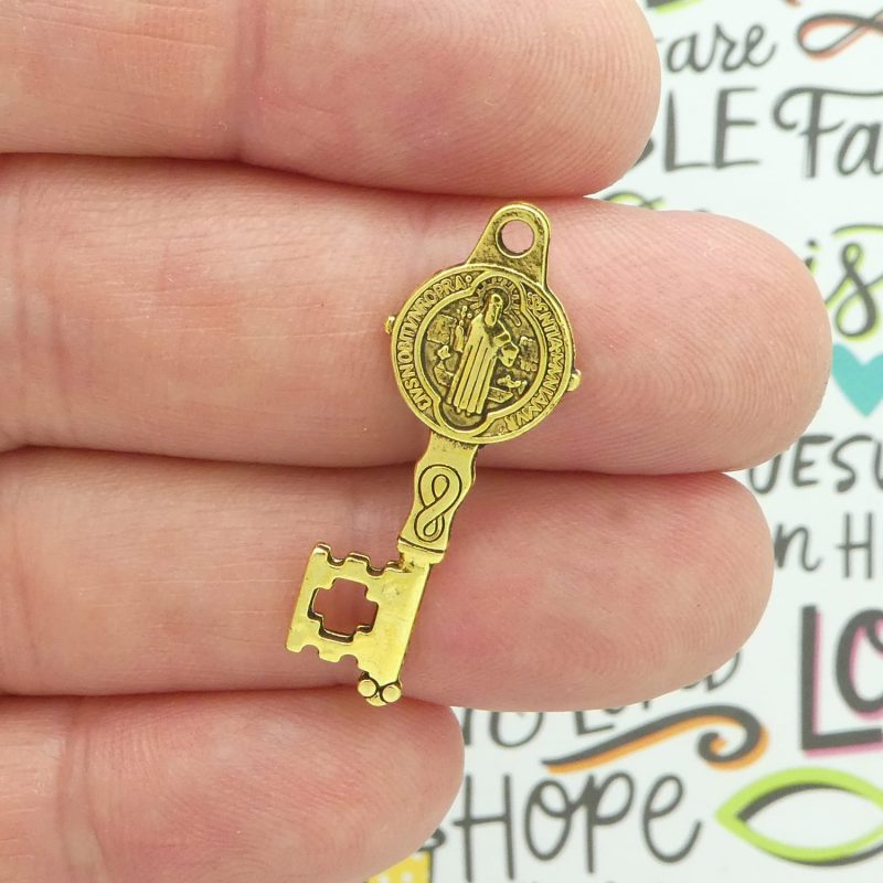 St Benedict key medals wholesale in gold pewter front