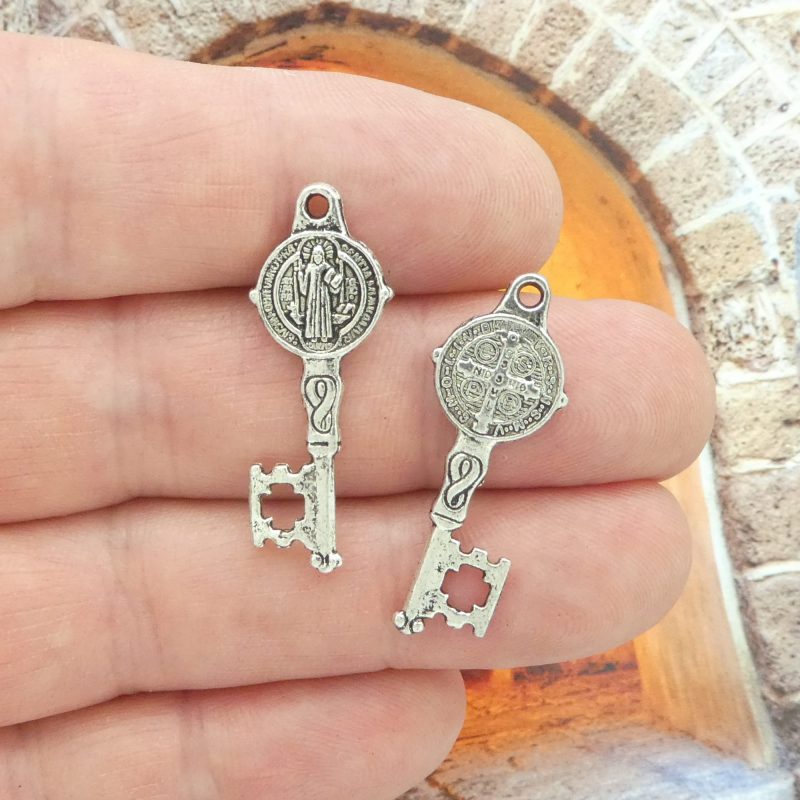 St Benedict key medals bulk in silver small front and back