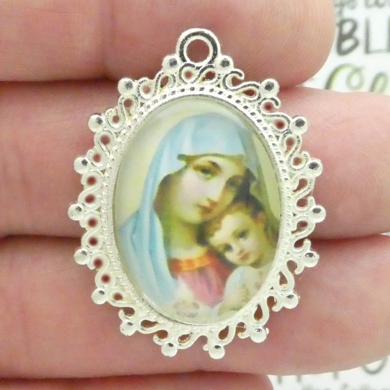 Mother Mary with Infant Jesus Pendants Bulk closeup
