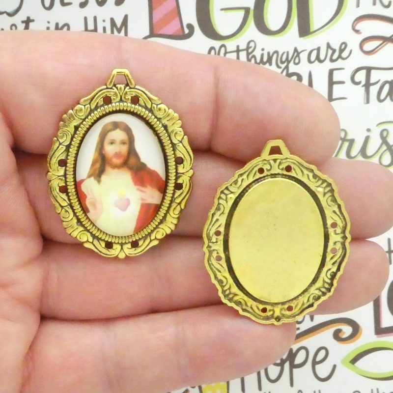 Sacred Heart of Jesus Pendants Bulk in Gold front and back