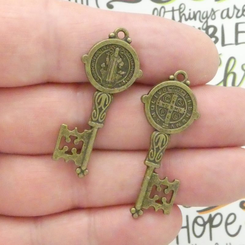 St Benedict Key Medals Bulk in Bronze front and back