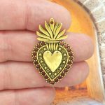 sacred heart of jesus pendants bulk in gold pewter