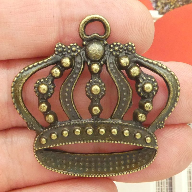 bronze crown pendants wholesale