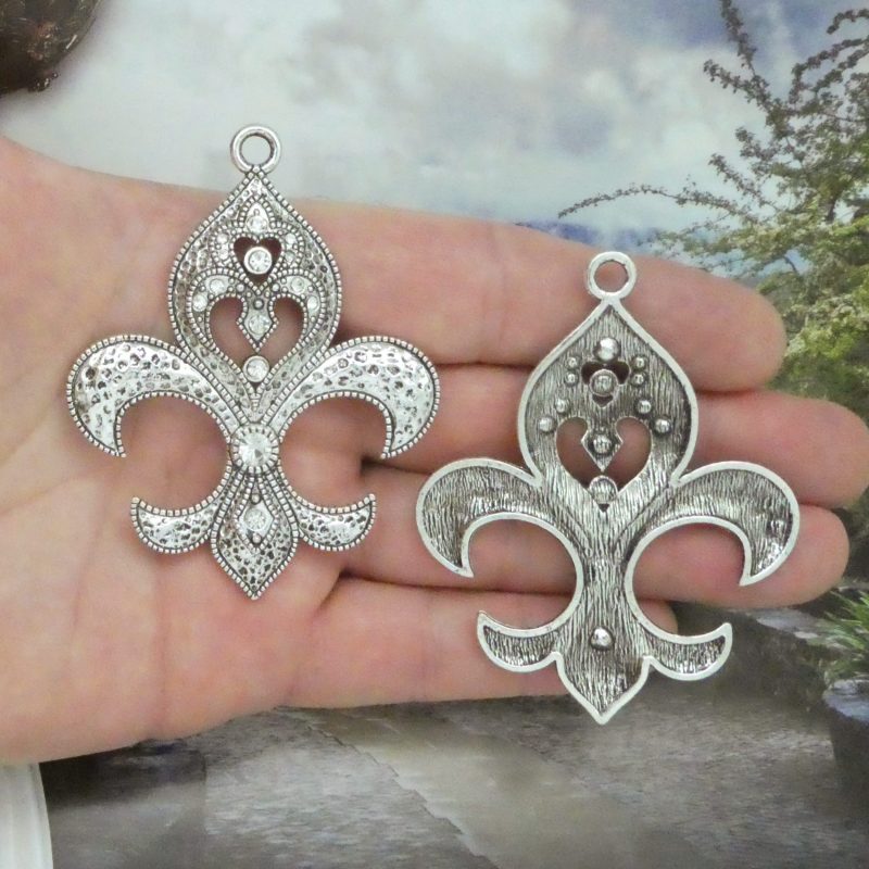 Silver Fleur De Lis Pendants Bulk